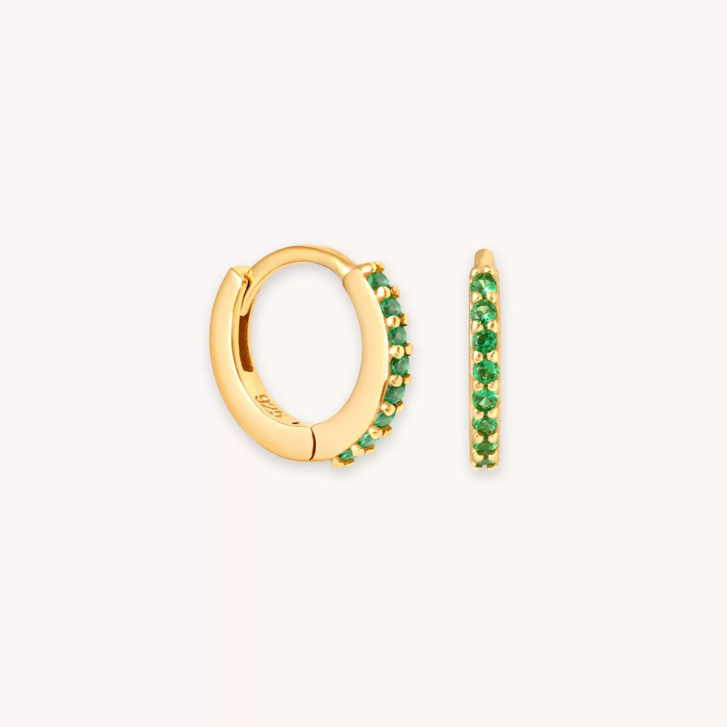 Astrid & Miyu May Birthstone Huggies In Gold With Emerald Cz 18K Gold Plated Sterling Silver Best Sale