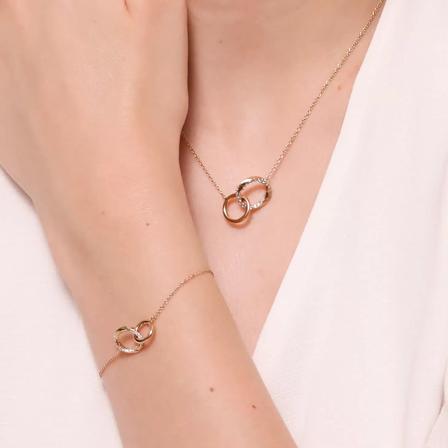 Astrid & Miyu Orbit Crystal Bracelet In Gold 18K Gold Plated Sterling Silver Store