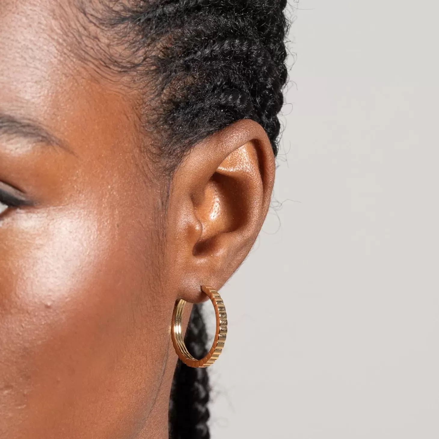 Astrid & Miyu Pleated Hoops In Gold 18K Gold Plated Sterling Silver Sale