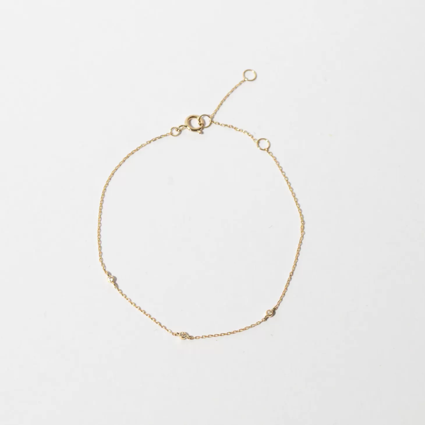 Astrid & Miyu Topaz Charm Bracelet In Solid Gold 14K Gold Best