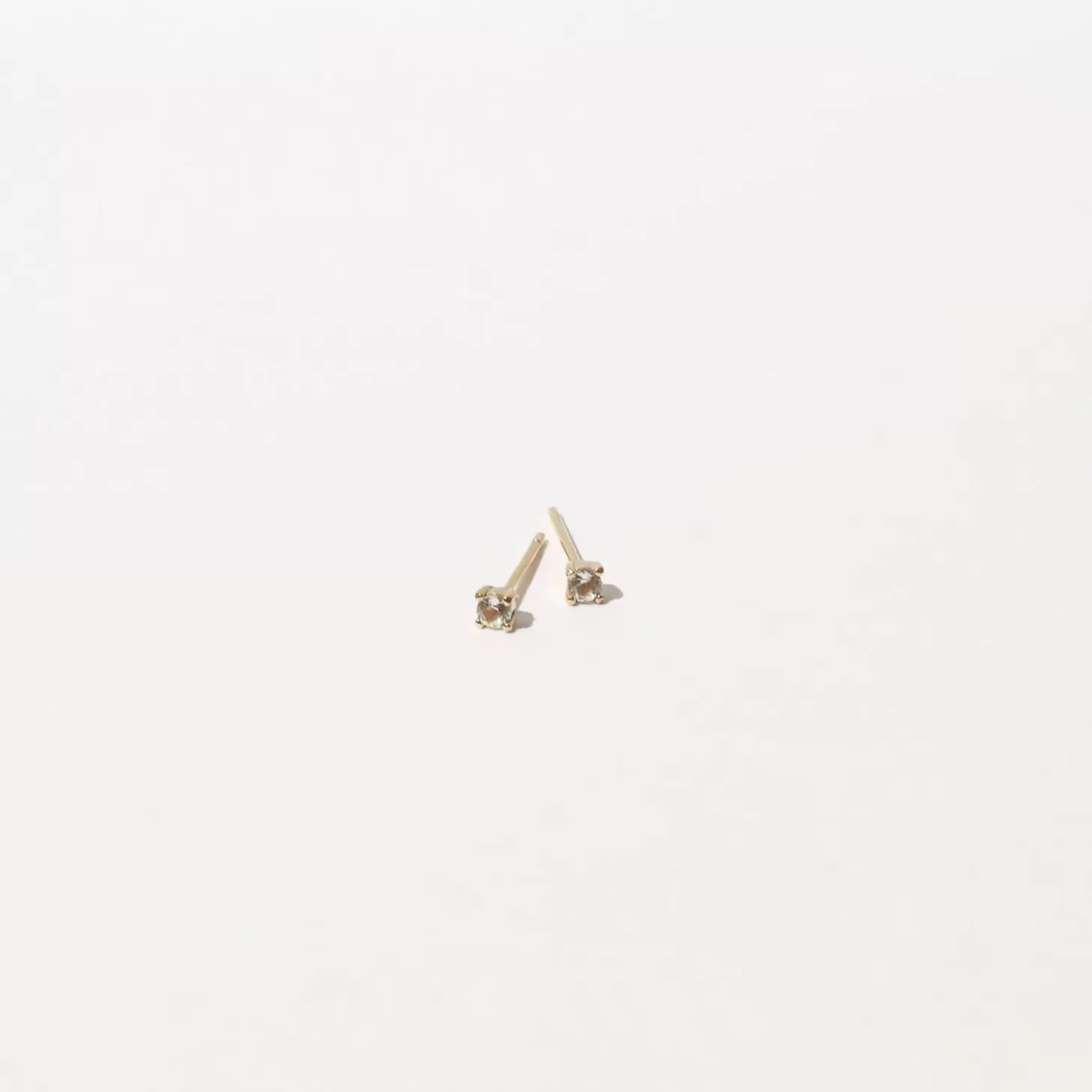 Astrid & Miyu Topaz Stud Earrings In Solid Gold 14K Gold Shop